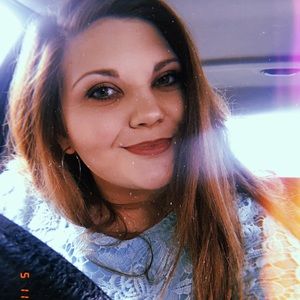 Meet your Posher, Bailey